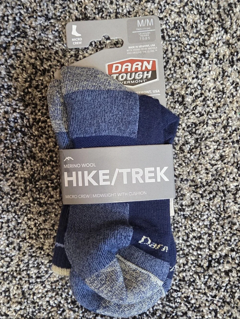 Darn Tough Hike/Trek Merino Wool Micro Midweight Crew Socks Size Med (W7.5-9.5)